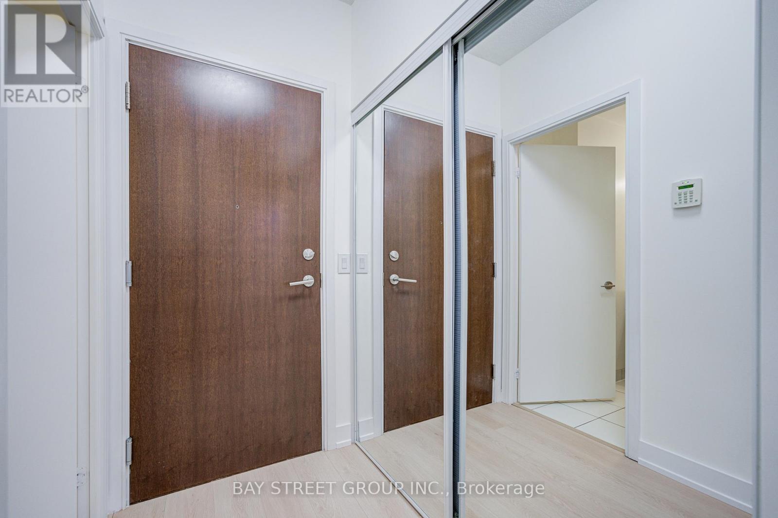 Ph3 - 151 Village Green Square, Toronto, Ontario  M1S 0K5 - Photo 4 - E12698688