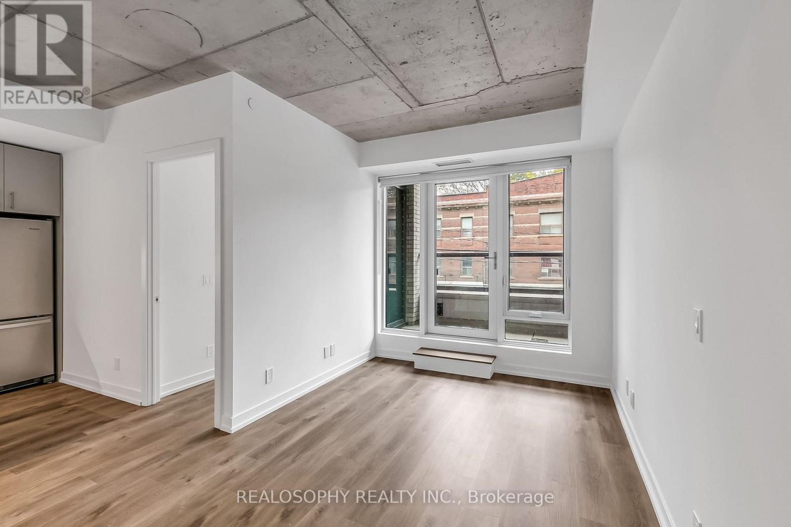 408 - 115 Larchmount Avenue, Toronto, Ontario  M4M 2Y6 - Photo 4 - E12698746