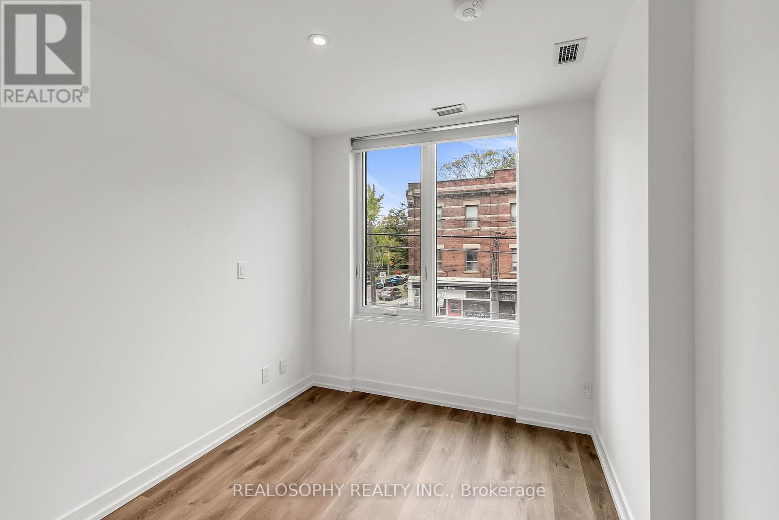 408 - 115 Larchmount Avenue, Toronto, Ontario  M4M 2Y6 - Photo 6 - E12698746