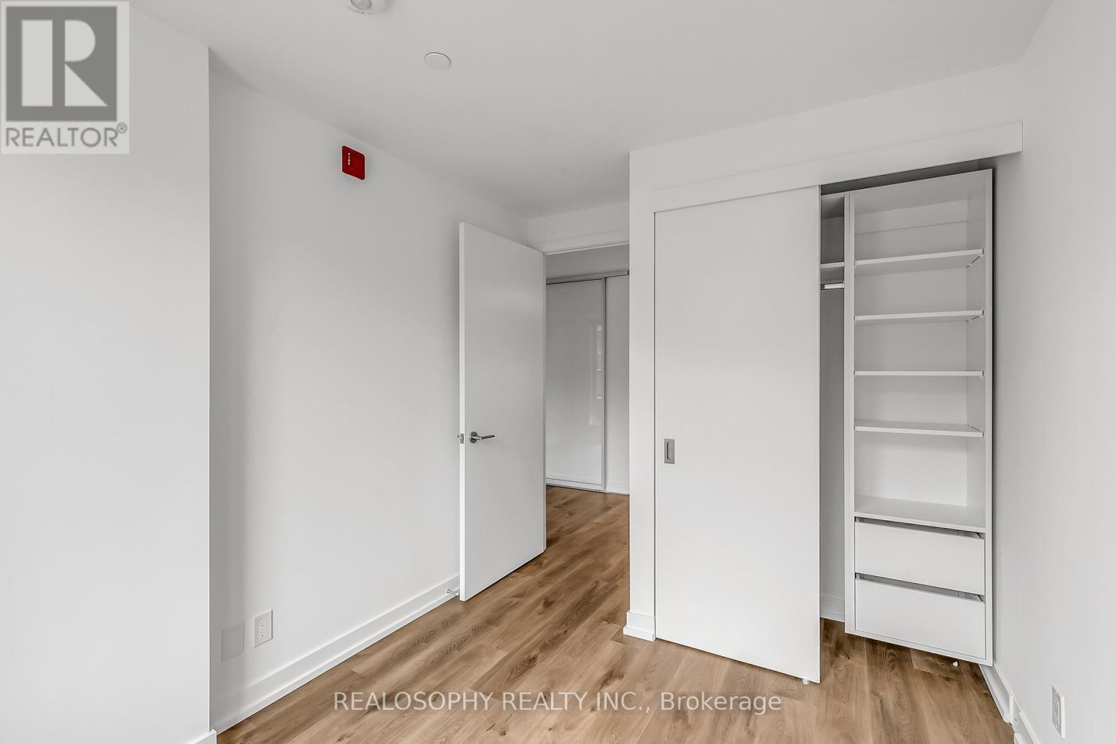 408 - 115 Larchmount Avenue, Toronto, Ontario  M4M 2Y6 - Photo 7 - E12698746