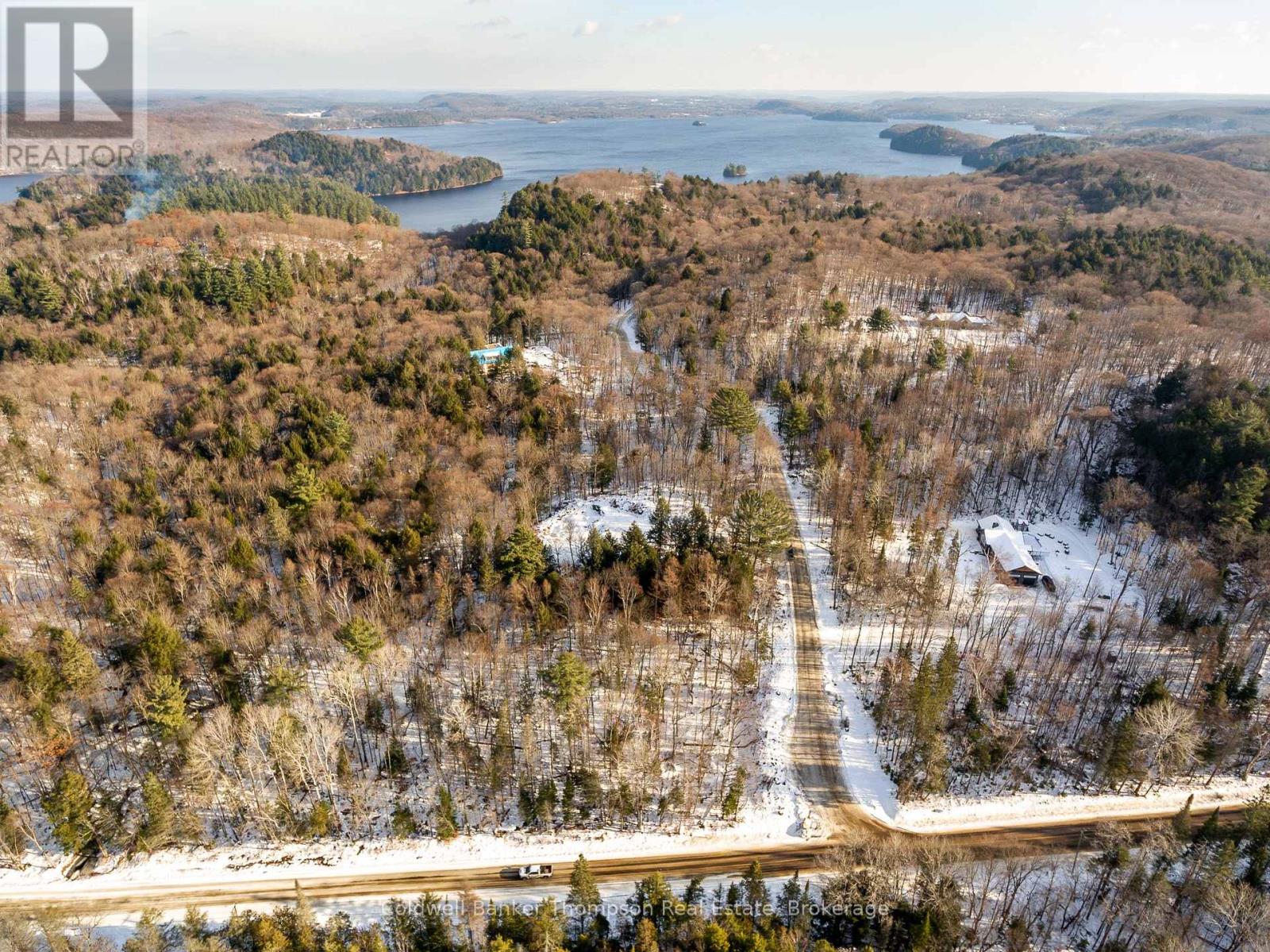 16 Claren Crescent, Huntsville, Ontario P1H 0C3 - Photo 2 - X12642482