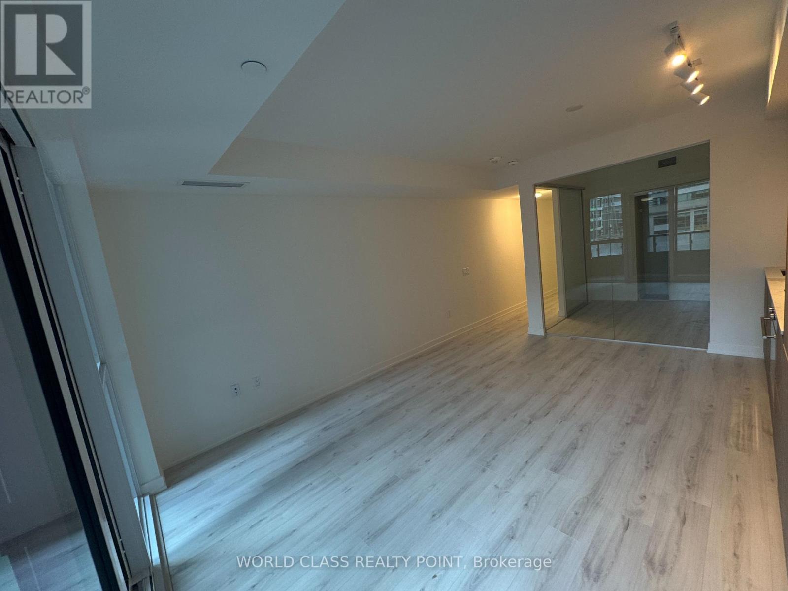 313 - 120 Broadway Avenue, Toronto, Ontario  M4P 0E9 - Photo 3 - C12662710