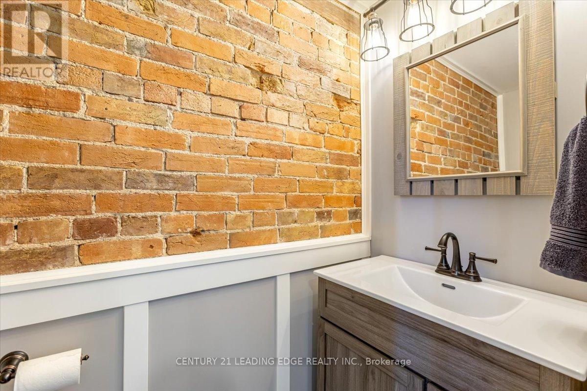 14 Alexander Hunter Place, Markham, Ontario  L6E 1A8 - Photo 11 - N12698626