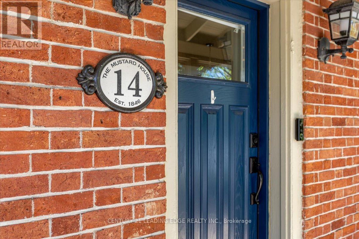 14 Alexander Hunter Place, Markham, Ontario  L6E 1A8 - Photo 4 - N12698626