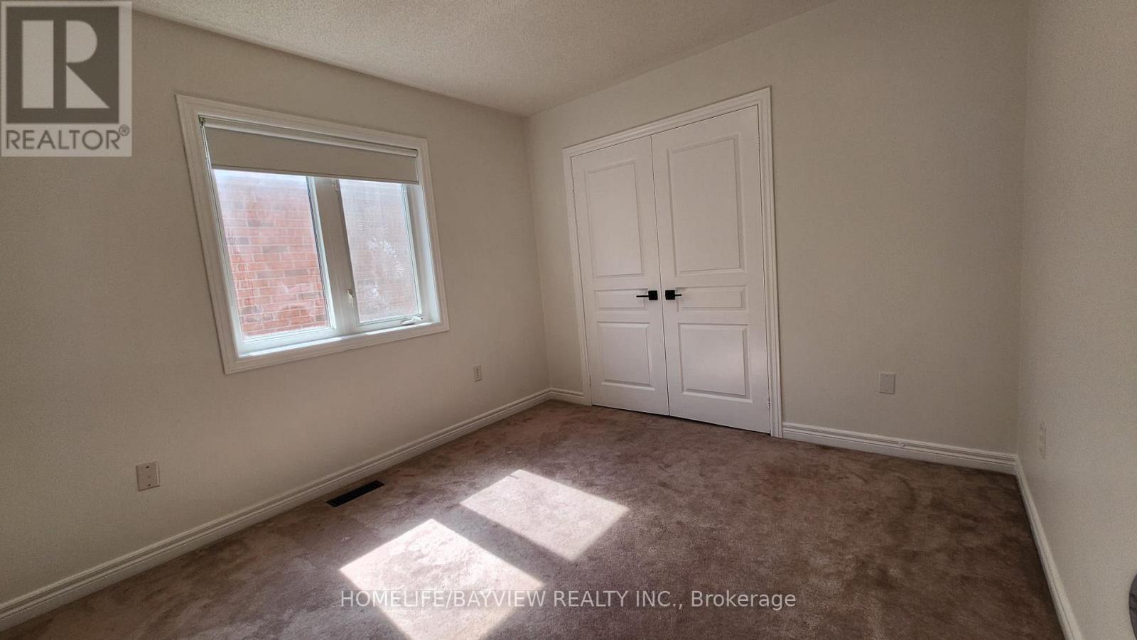 51 Waldron Crescent, Richmond Hill, Ontario  L4E 4A3 - Photo 33 - N12698732