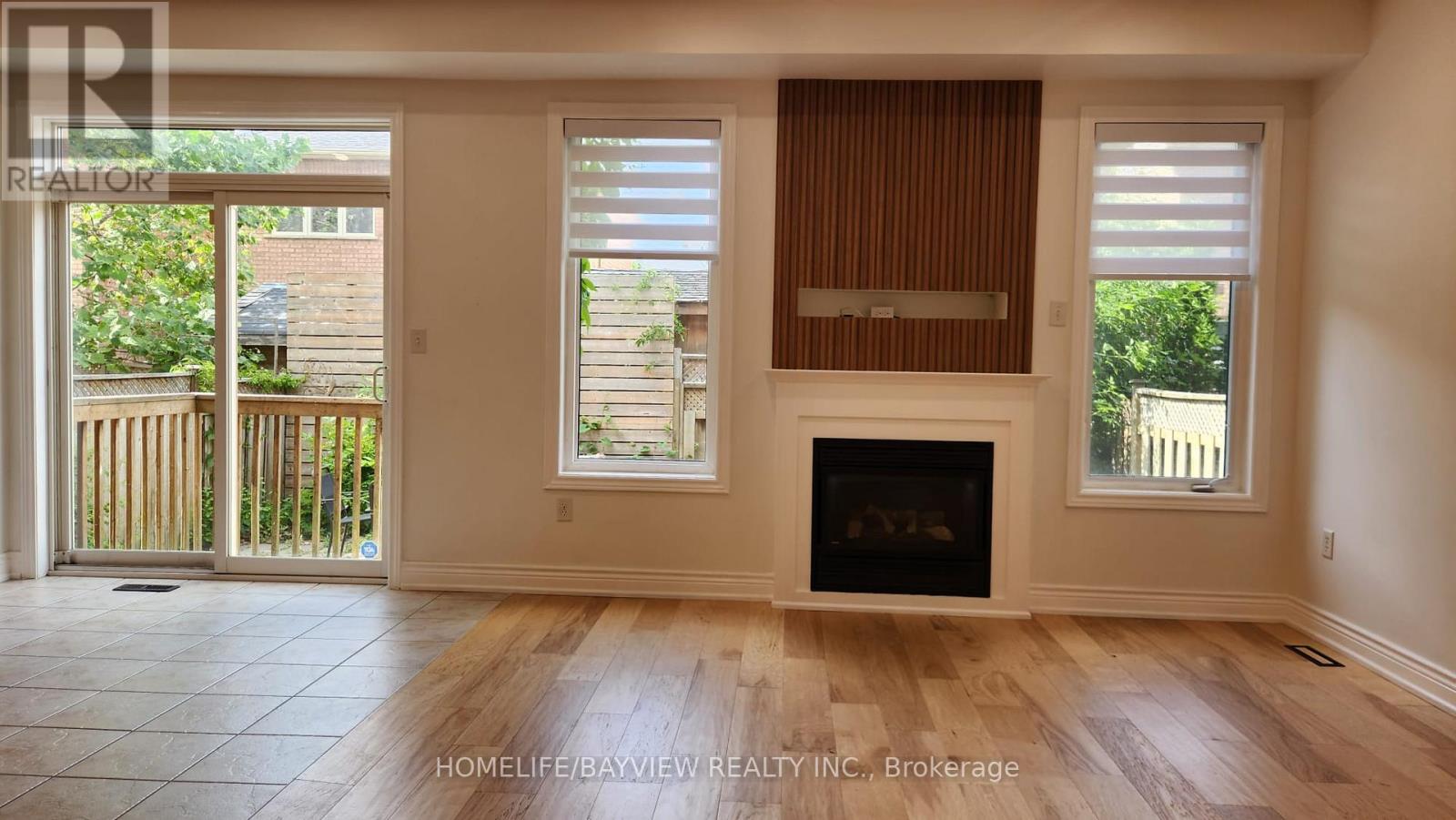 51 Waldron Crescent, Richmond Hill, Ontario  L4E 4A3 - Photo 7 - N12698732