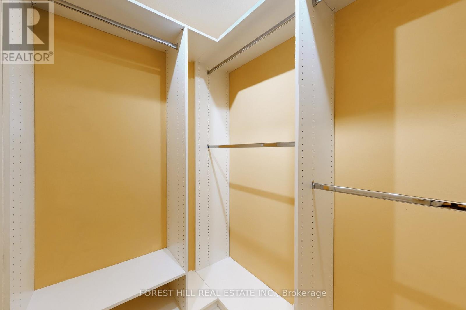 01 - 23 St.moritz Way, Markham, Ontario  L3R 4G4 - Photo 30 - N12698784