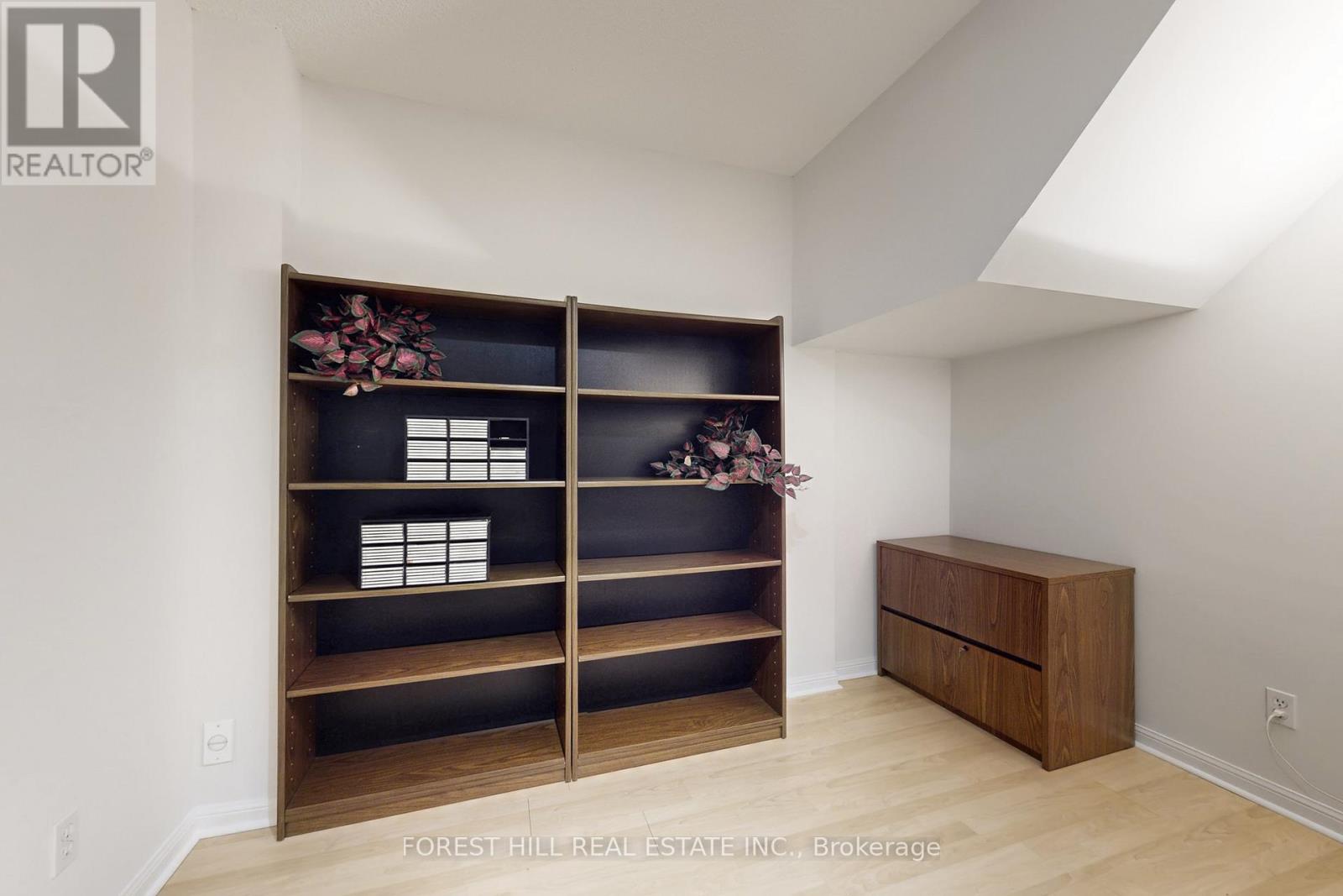 01 - 23 St.moritz Way, Markham, Ontario  L3R 4G4 - Photo 37 - N12698784