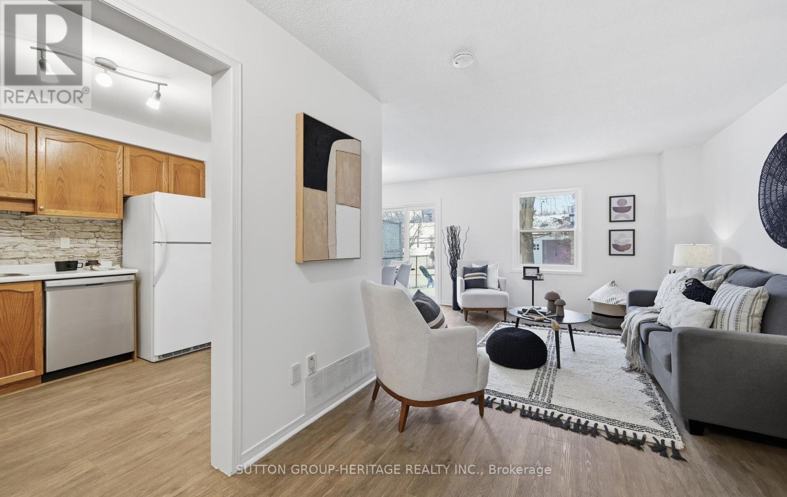 26 Wheler Court, Uxbridge, Ontario  L9P 1T8 - Photo 6 - N12698812