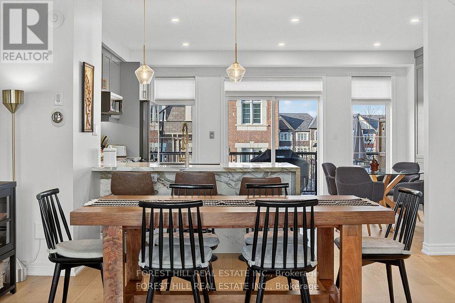 282 King Road, Richmond Hill, Ontario  L4E 1H3 - Photo 6 - N12698842