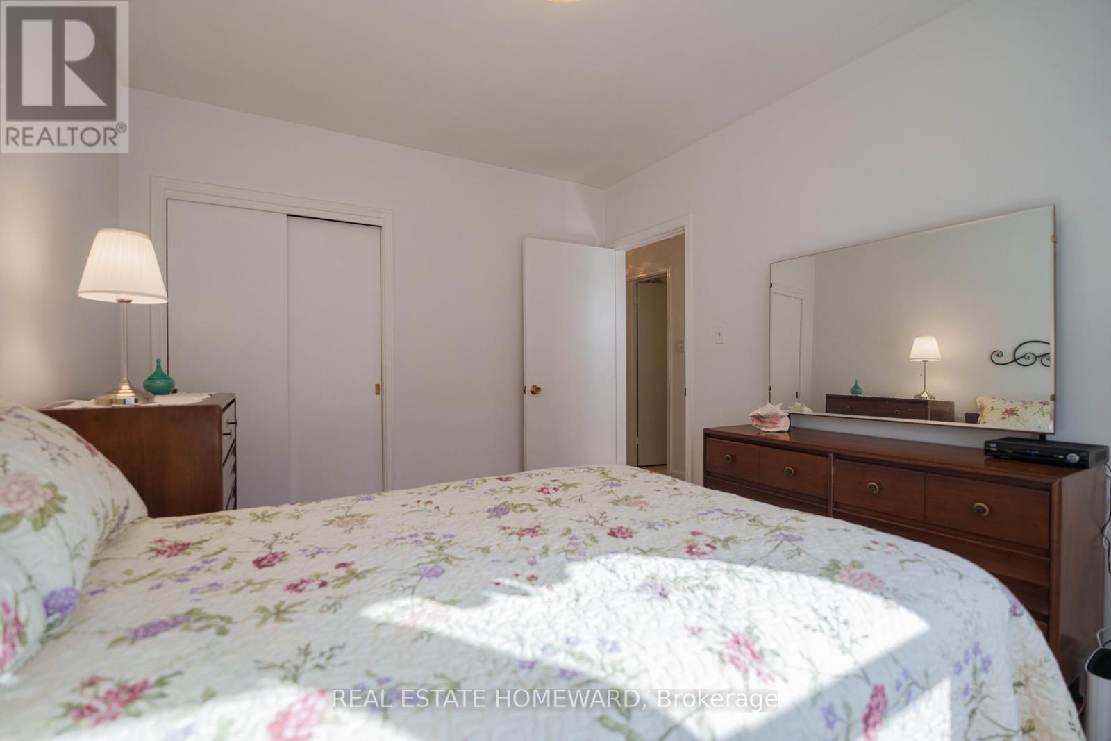 3 Chestermere Boulevard, Toronto, Ontario  M1J 2X5 - Photo 25 - E12698352