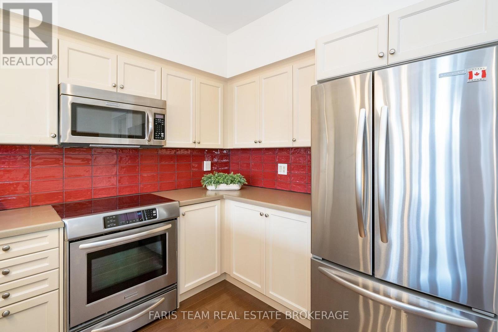 145 Wycliffe Cove, Tay (Victoria Harbour), Ontario  L0K 2A0 - Photo 9 - S12698658