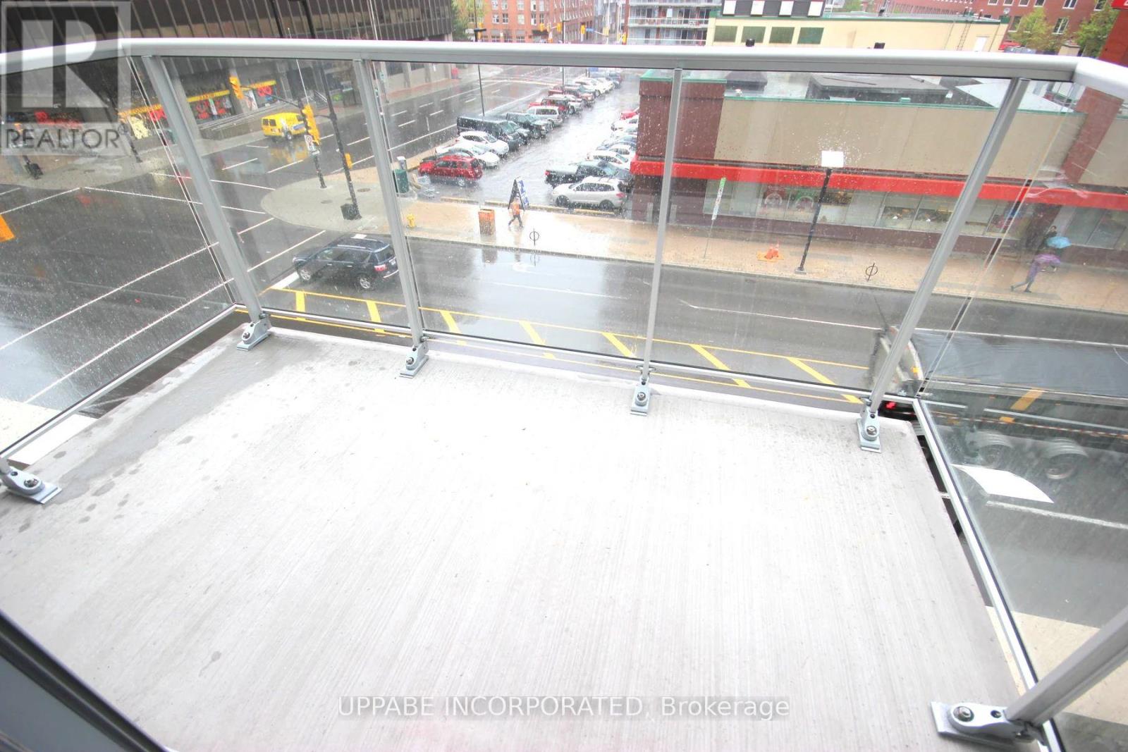 403 - 242 Rideau Street, Ottawa, Ontario  K1N 0B7 - Photo 10 - X12520914