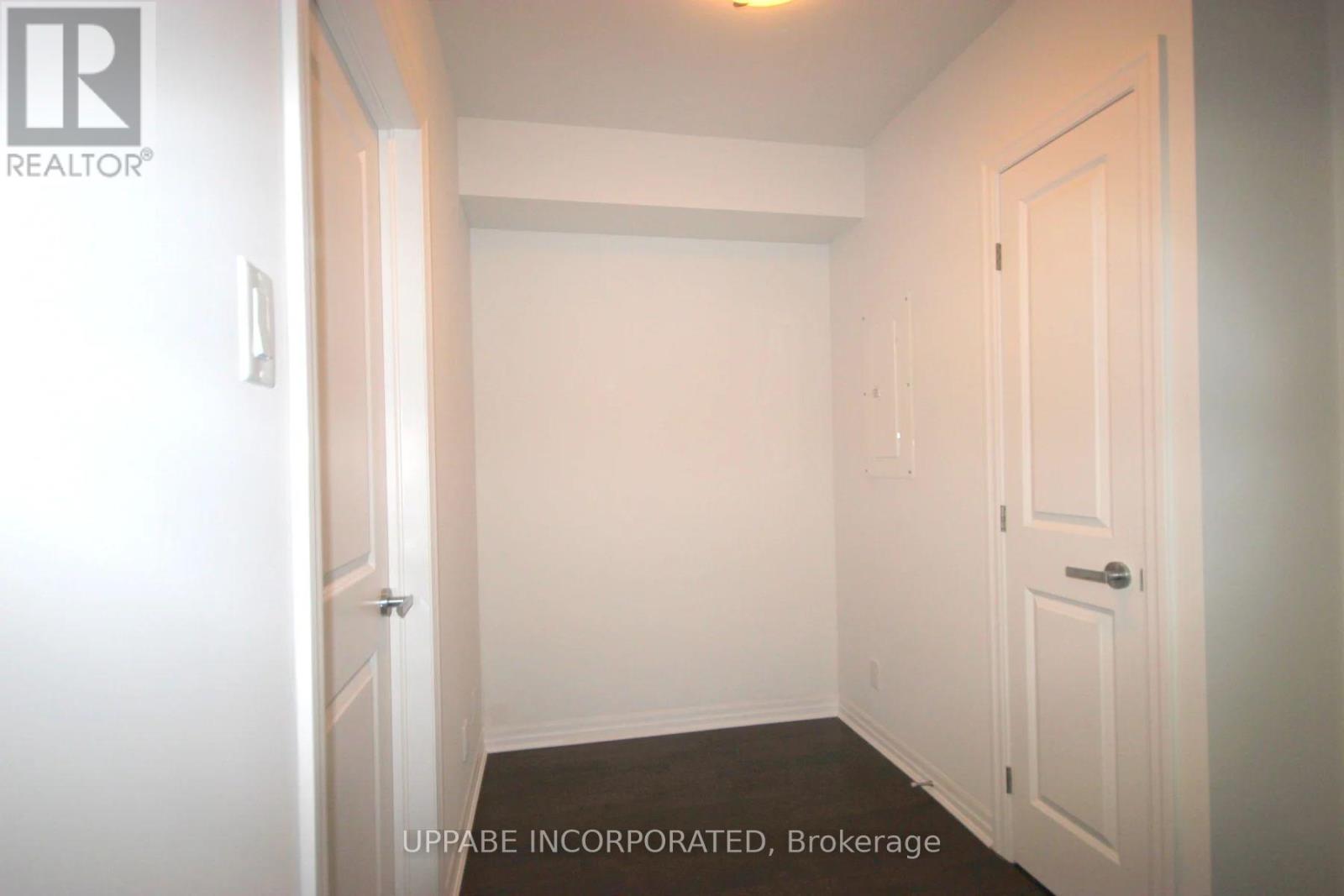 403 - 242 Rideau Street, Ottawa, Ontario  K1N 0B7 - Photo 4 - X12520914