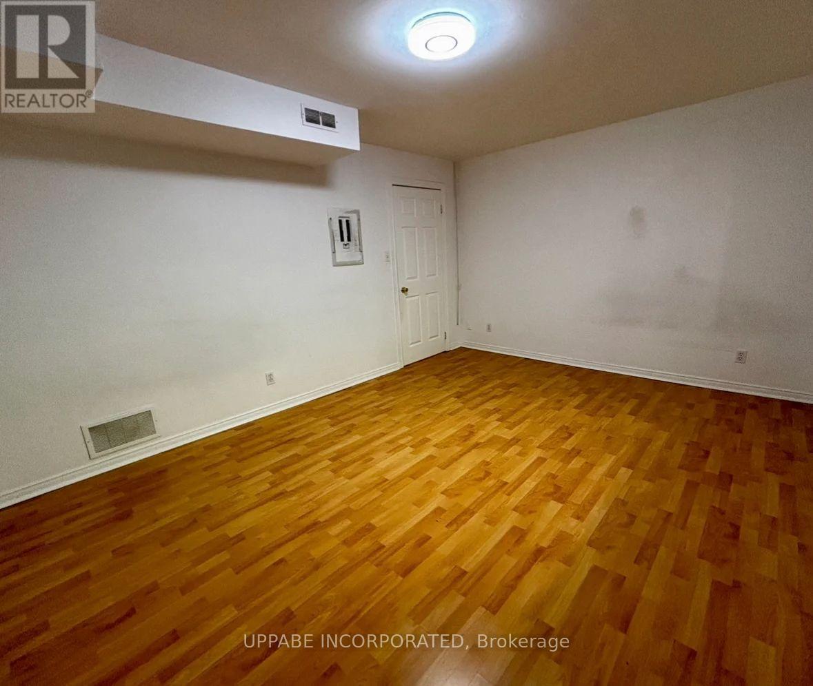 2 - 225 Cobourg Street, Ottawa, Ontario  K1N 8J2 - Photo 7 - X12501972