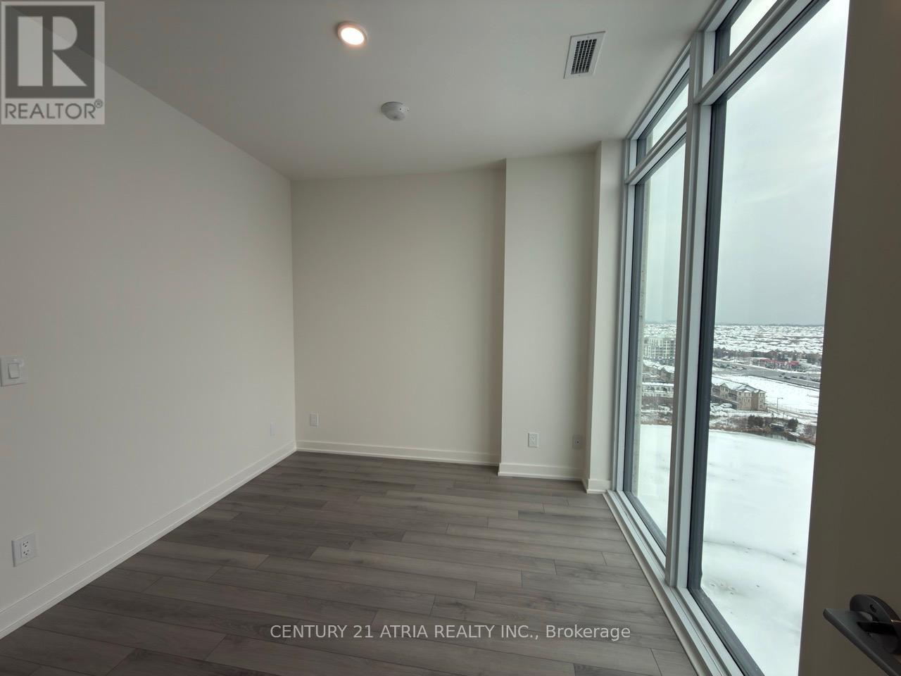 1604 - 3071 Trafalgar Road, Oakville, Ontario  L6H 8C6 - Photo 18 - W12698662