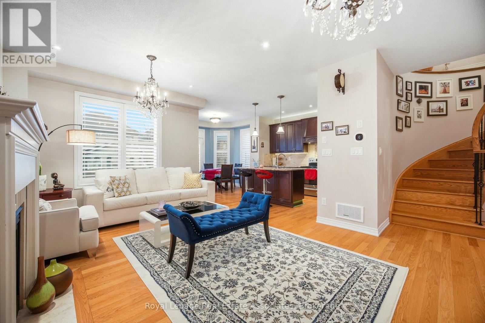 2347 Quetico Crescent, Oakville, Ontario  L6M 0R5 - Photo 11 - W12698690