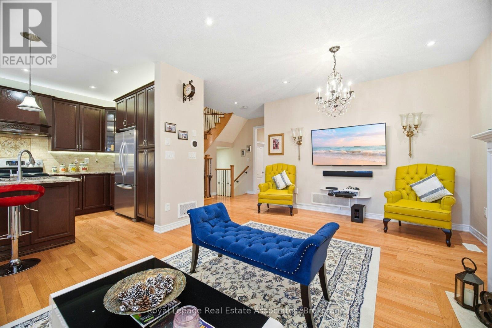 2347 Quetico Crescent, Oakville, Ontario  L6M 0R5 - Photo 7 - W12698690