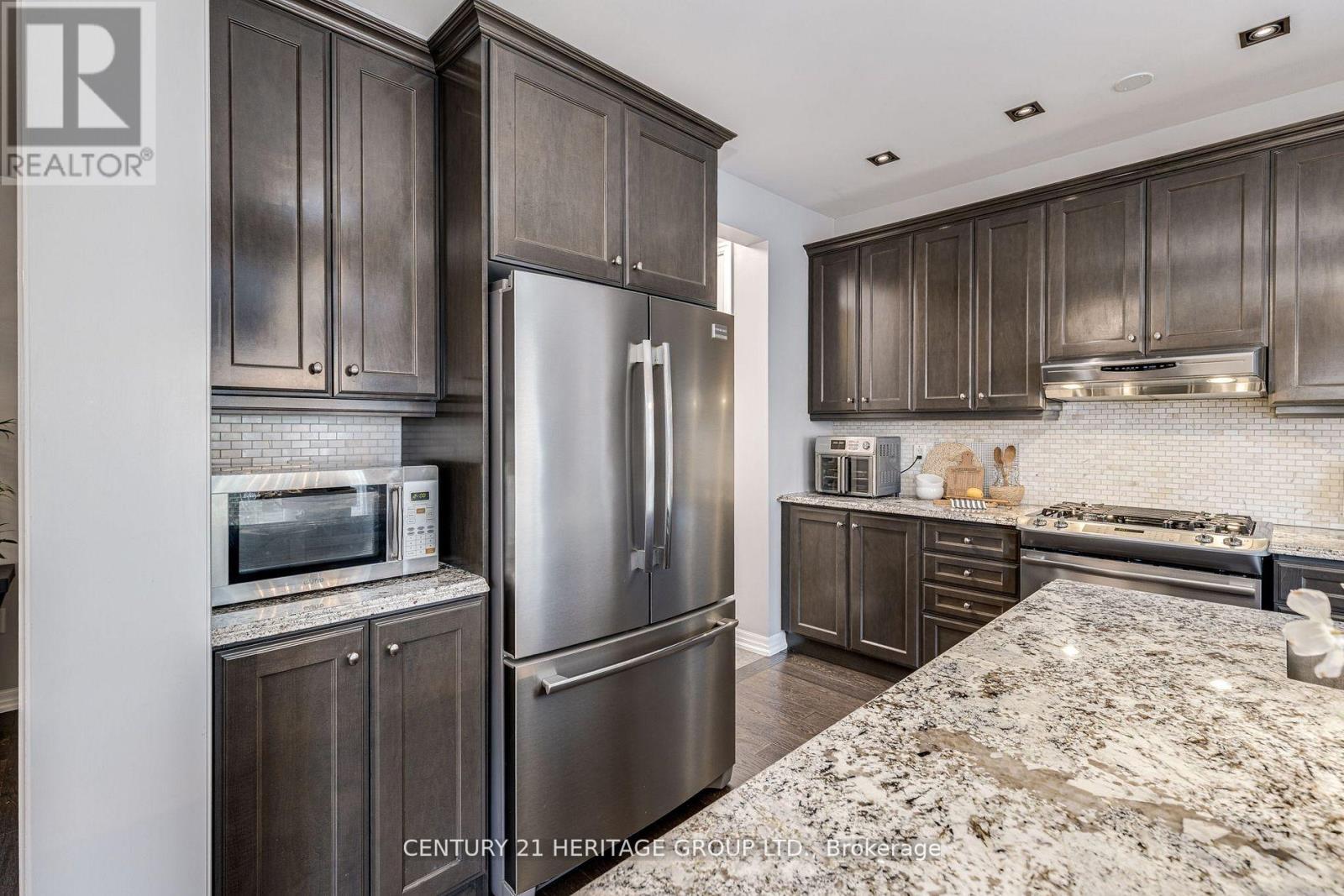 65 Masterman Crescent, Oakville, Ontario  L6M 0W3 - Photo 14 - W12698692