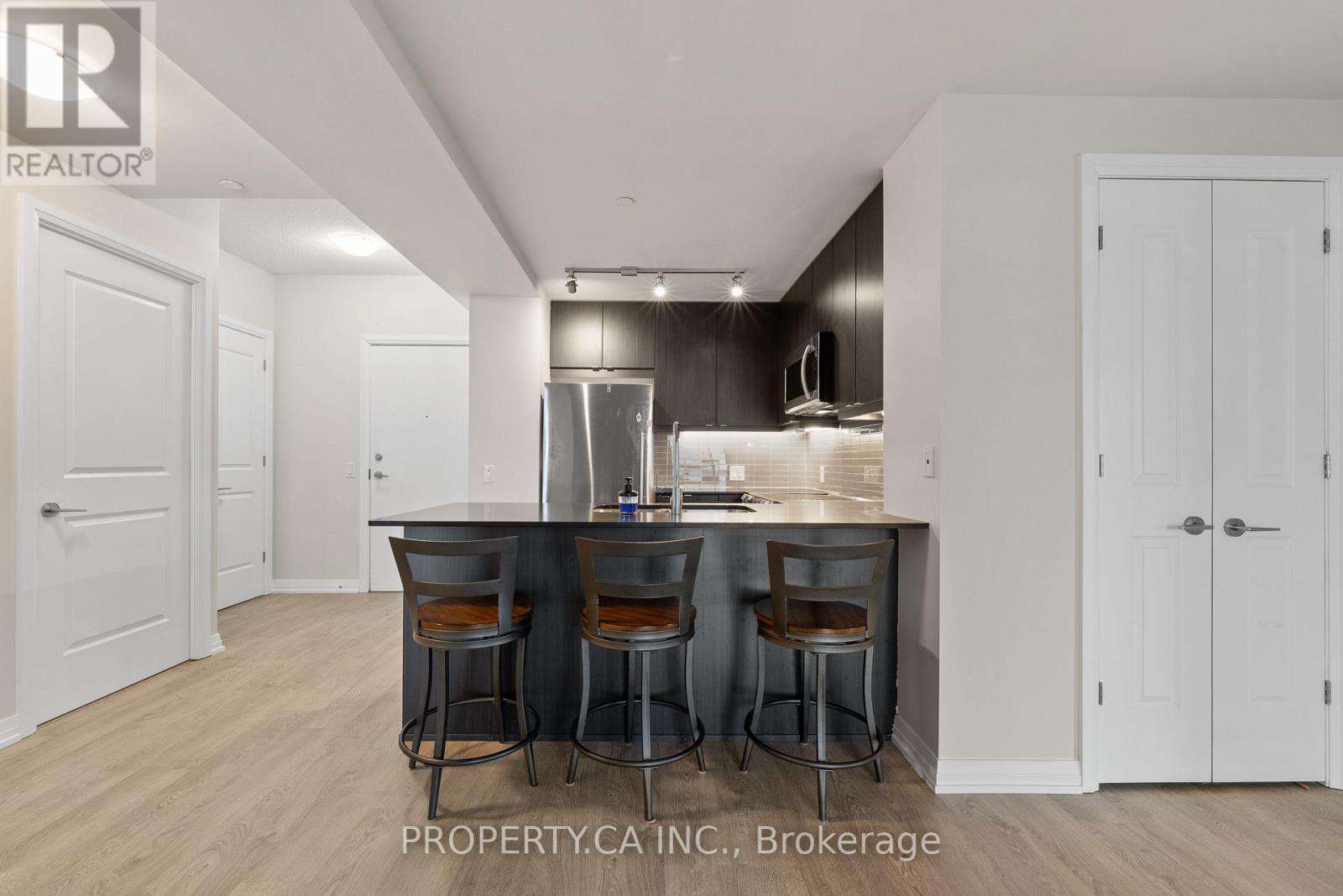 1002 - 50 Thomas Riley Road, Toronto, Ontario  M9B 0C5 - Photo 13 - W12698698