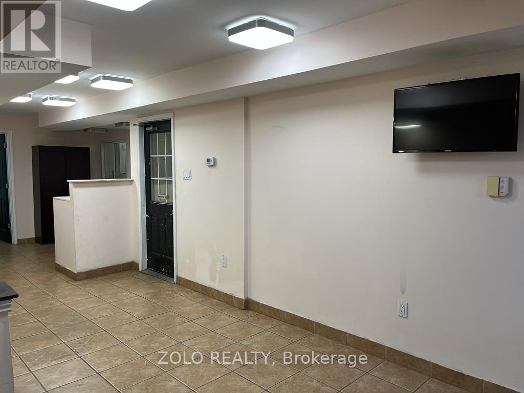 9 Stewart Court, Orangeville, Ontario L9W 3Z9 - Photo 28 - W12698750