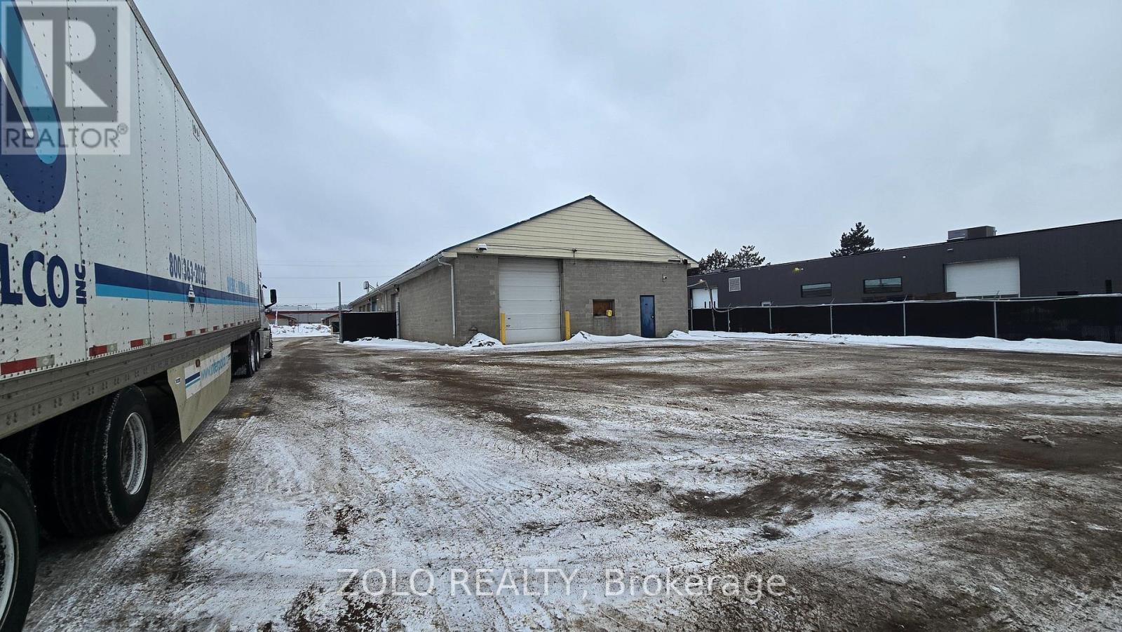 9 Stewart Court, Orangeville, Ontario L9W 3Z9 - Photo 9 - W12698750