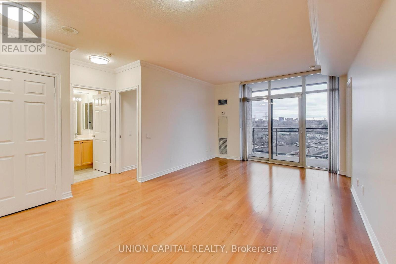 1104 - 5229 Dundas Street W, Toronto, Ontario  M9B 6L9 - Photo 12 - W12698754