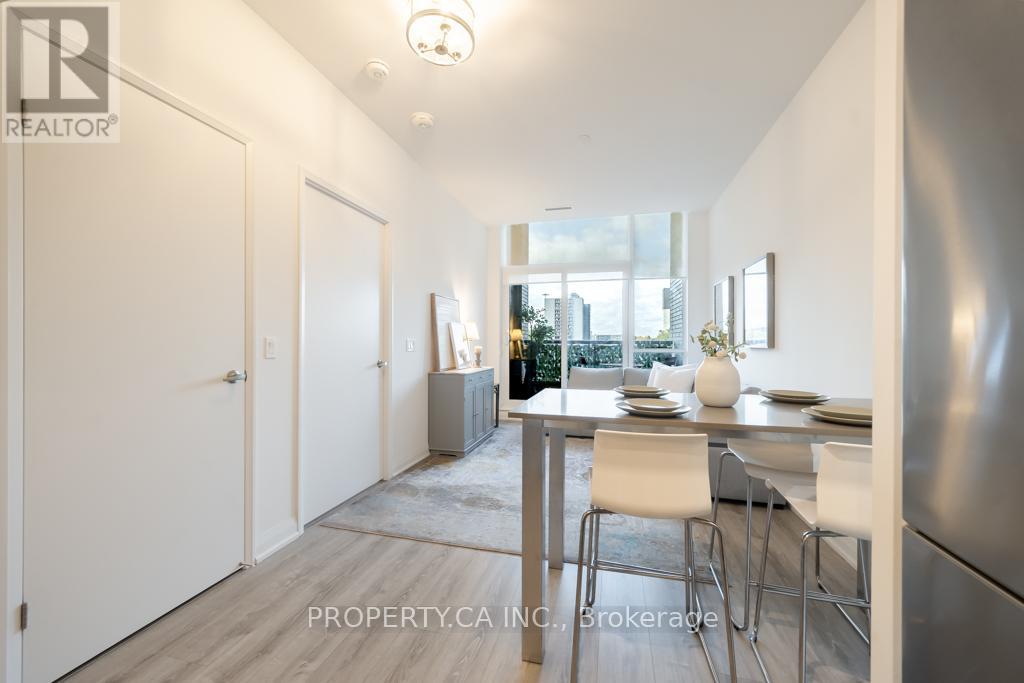 304 - 10 Gibbs Road, Toronto, Ontario  M9B 0E2 - Photo 5 - W12698788