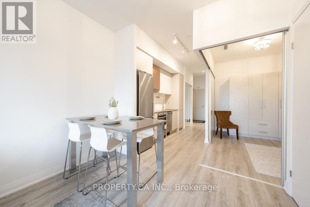 304 - 10 Gibbs Road, Toronto, Ontario  M9B 0E2 - Photo 9 - W12698788