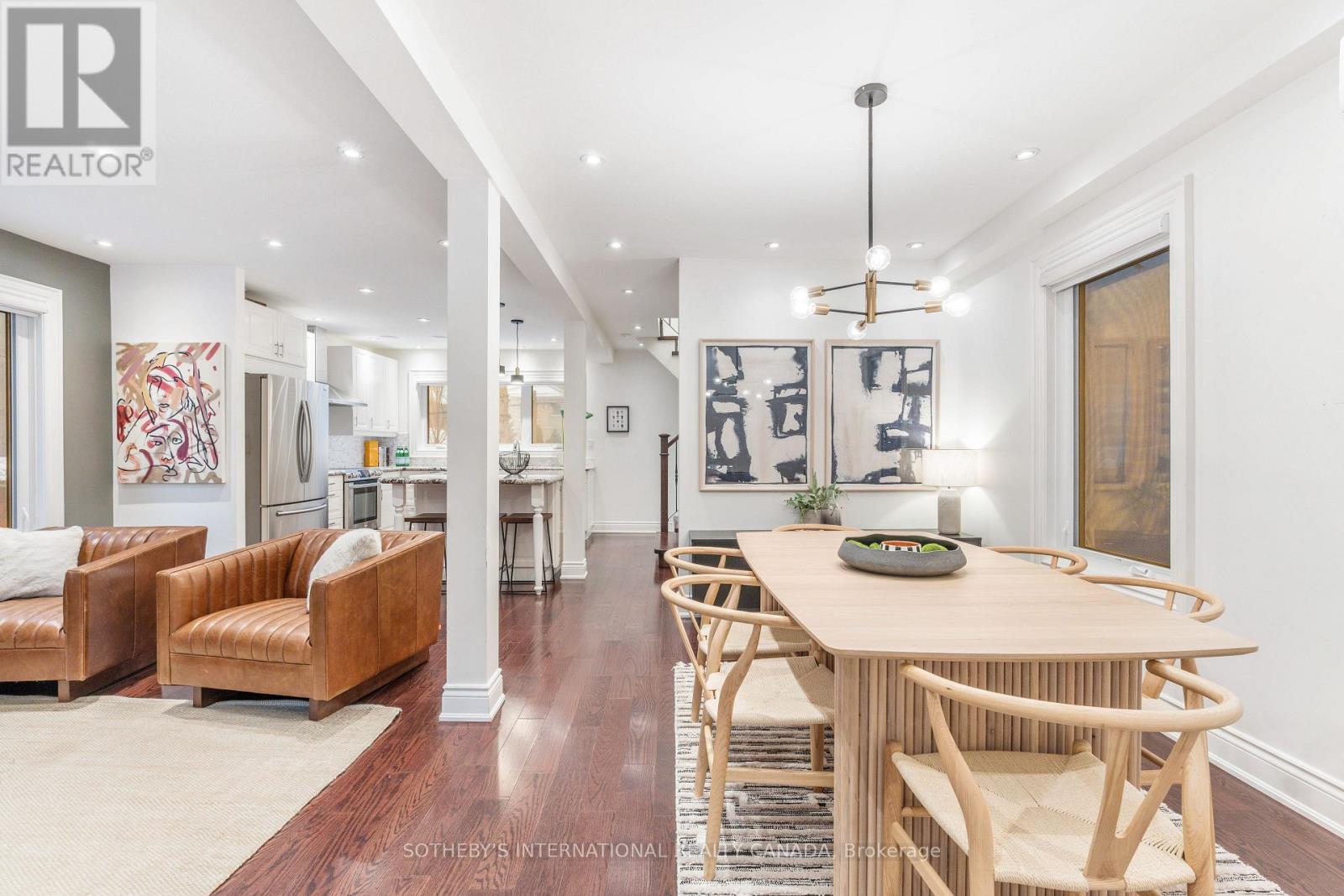 38 Guthrie Avenue, Toronto, Ontario  M8Y 3L1 - Photo 3 - W12698802