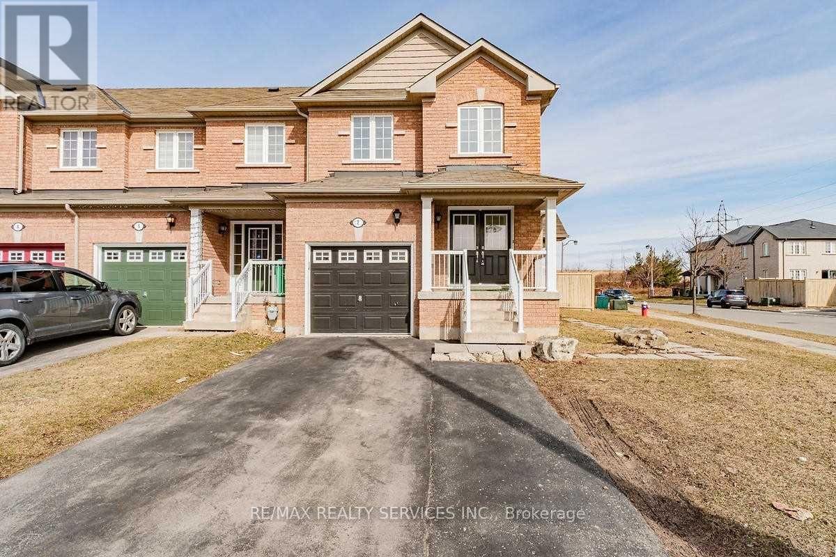 2 Tanasi Road, Brampton, Ontario  L6X 0K6 - Photo 2 - W12698840