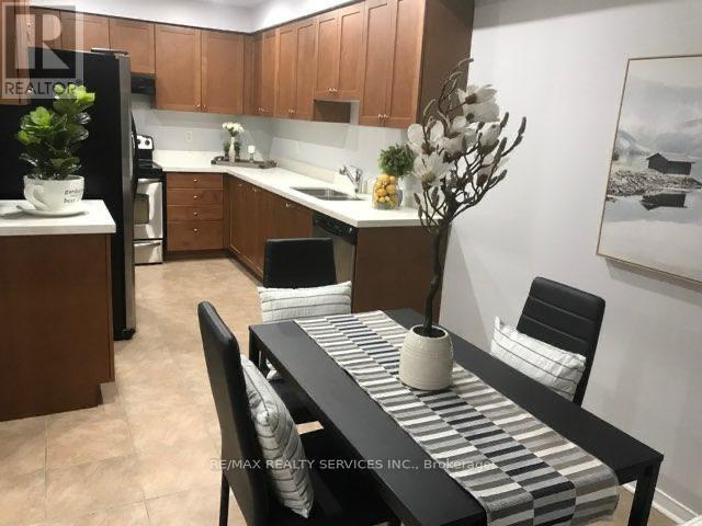 2 Tanasi Road, Brampton, Ontario  L6X 0K6 - Photo 8 - W12698840