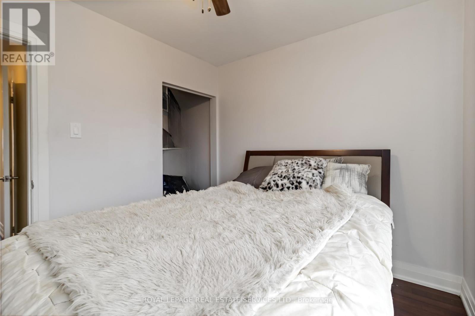 1474 Sandgate Crescent, Mississauga, Ontario  L5J 2E5 - Photo 15 - W12698846