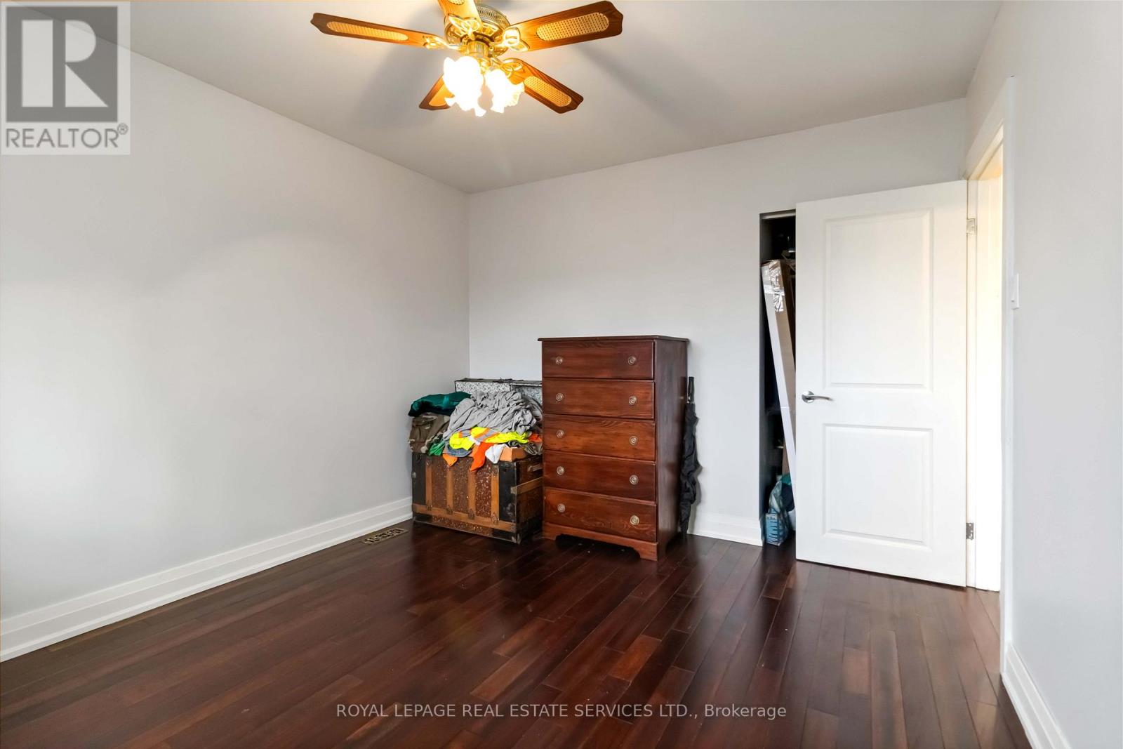 1474 Sandgate Crescent, Mississauga, Ontario  L5J 2E5 - Photo 18 - W12698846