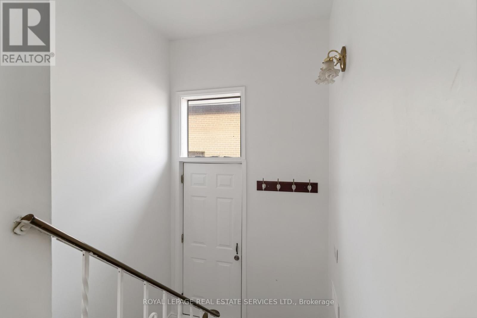 1474 Sandgate Crescent, Mississauga, Ontario  L5J 2E5 - Photo 22 - W12698846