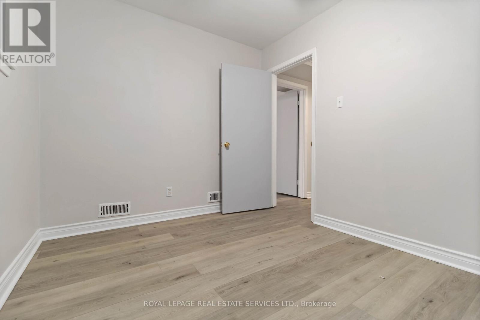 1474 Sandgate Crescent, Mississauga, Ontario  L5J 2E5 - Photo 30 - W12698846