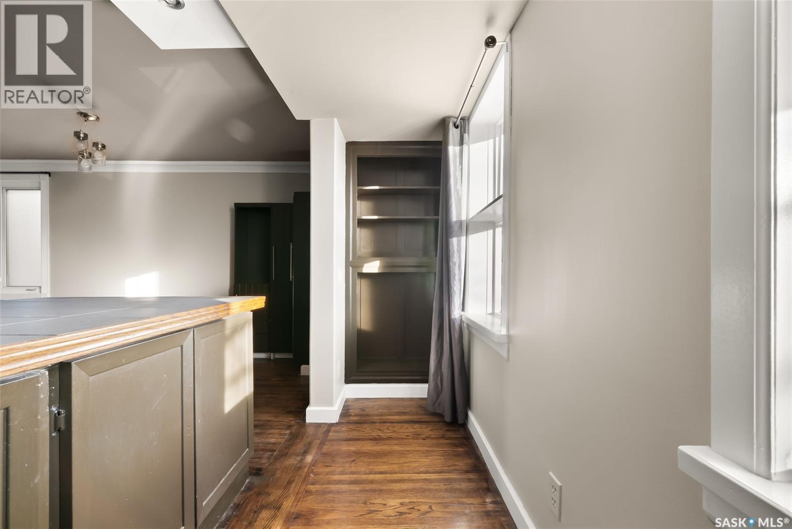 1230 Victoria Avenue, Regina, Saskatchewan  S4P 0N9 - Photo 28 - SK026785