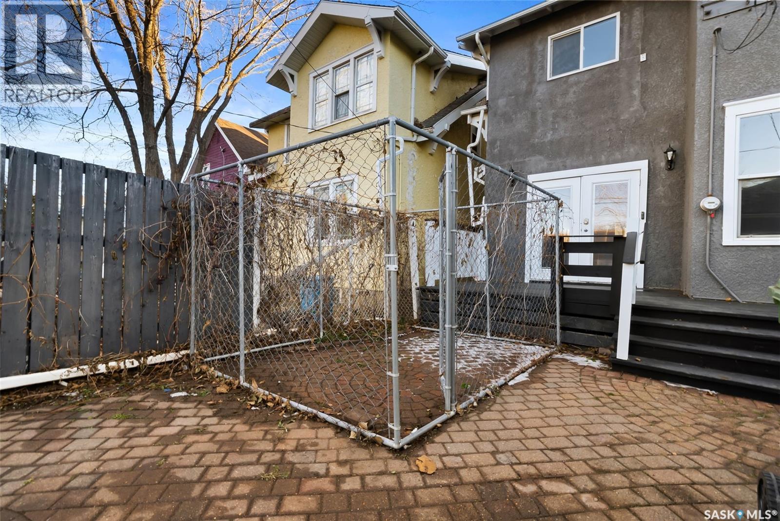 1230 Victoria Avenue, Regina, Saskatchewan  S4P 0N9 - Photo 43 - SK026785