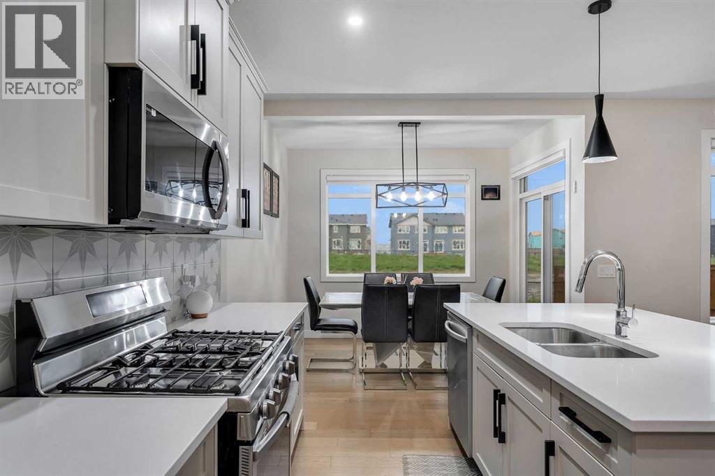 110 Waterford Road, Chestermere, Alberta  T1X 2P6 - Photo 10 - A2277694