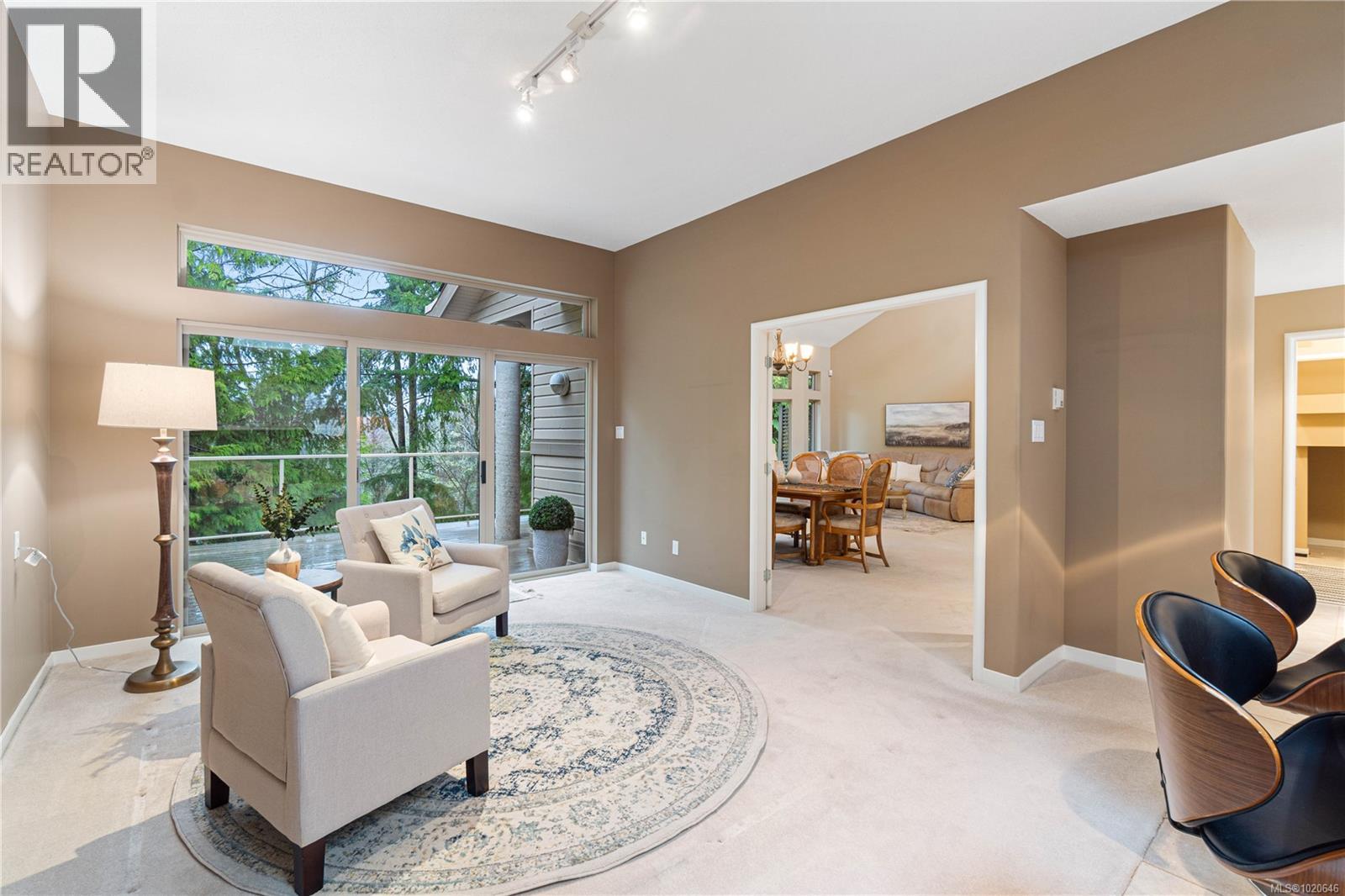 896 Lakes Blvd, Parksville, British Columbia  V9P 2P8 - Photo 8 - 1020646