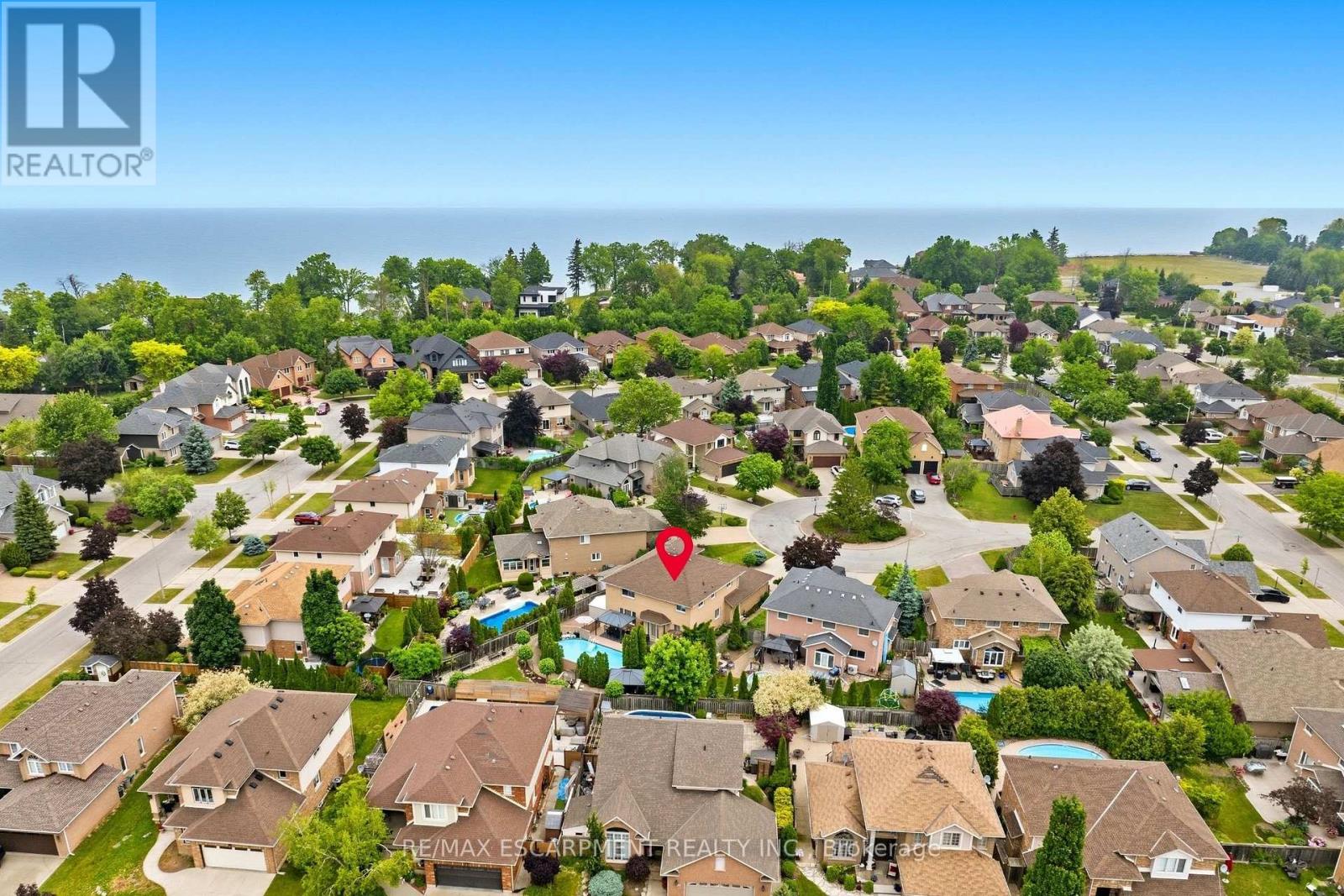 9 Sugarberry Court, Hamilton, Ontario  L8E 5E6 - Photo 40 - X12698636