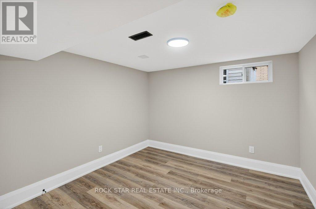 15 Marshall Street, Brantford, Ontario  N3R 3C8 - Photo 29 - X12698650