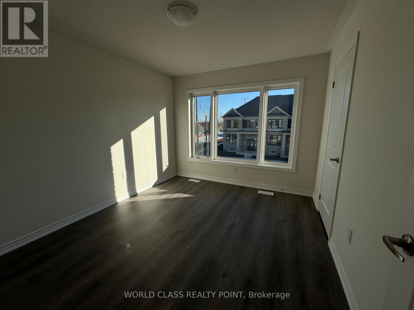 168 Alcorn Drive, Kawartha Lakes, Ontario  K9V 0T2 - Photo 15 - X12698724