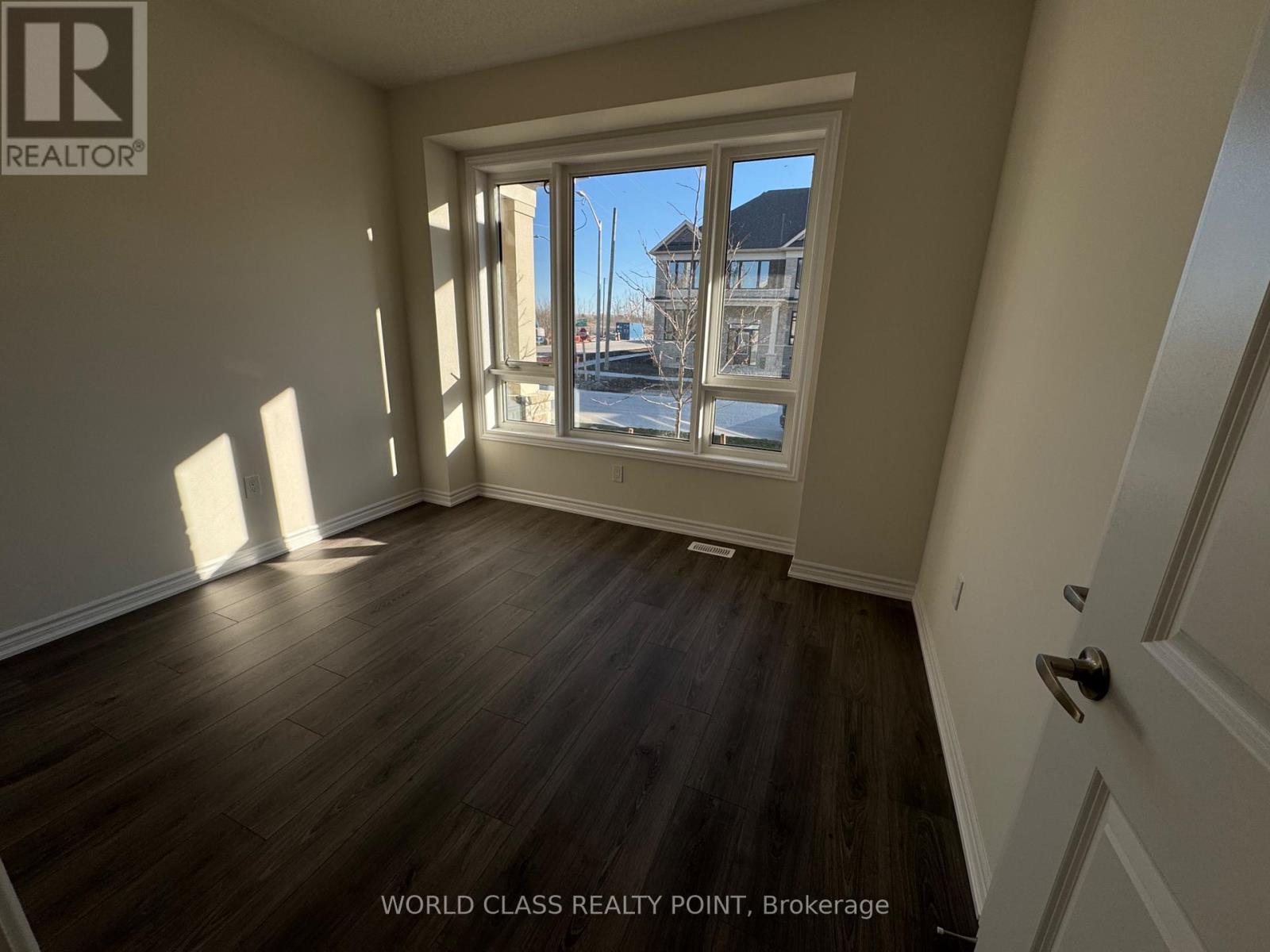 168 Alcorn Drive, Kawartha Lakes, Ontario  K9V 0T2 - Photo 5 - X12698724