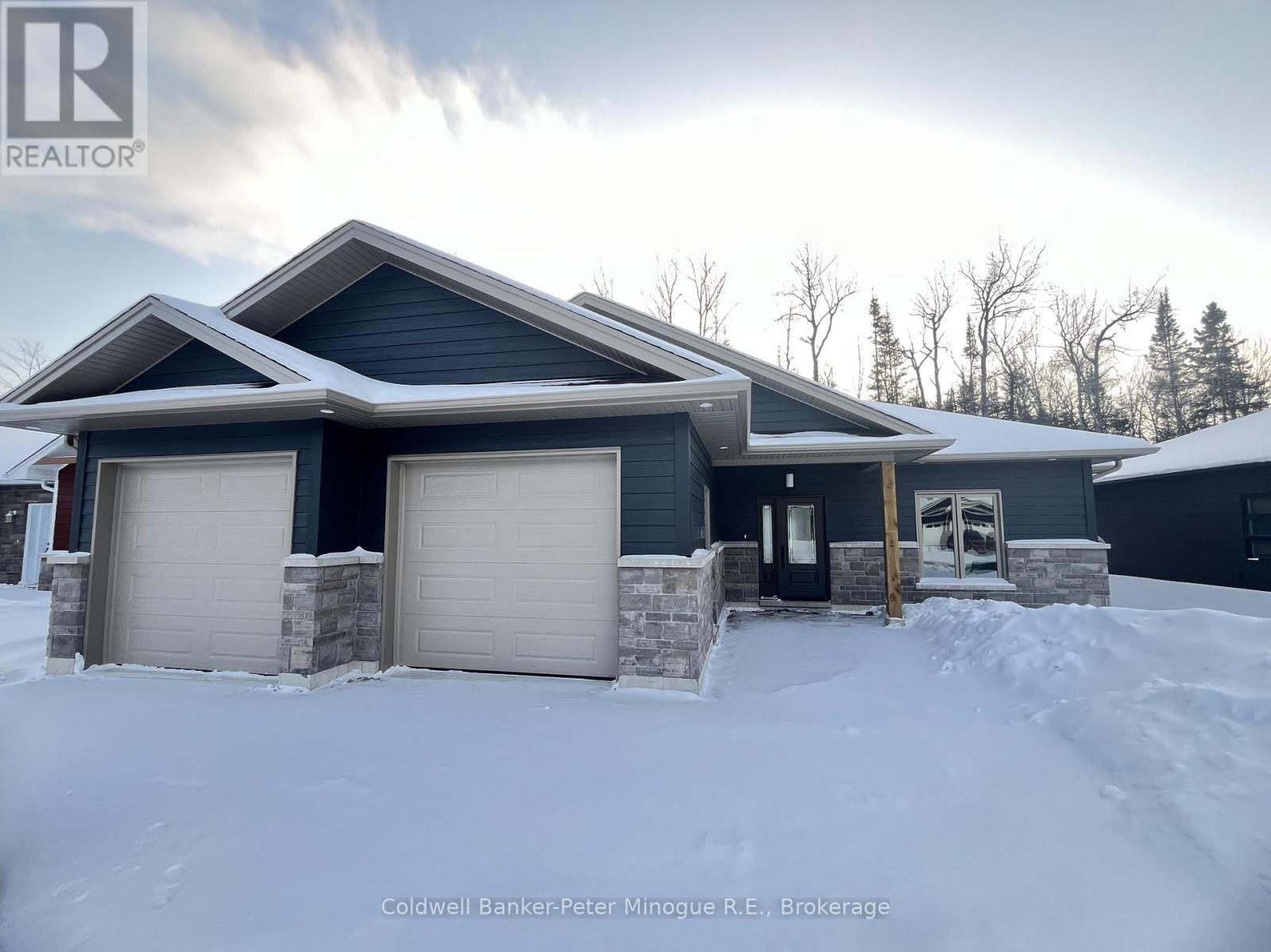 26 Masson Lane W, Callander, Ontario  P0H 1H0 - Photo 1 - X12698890