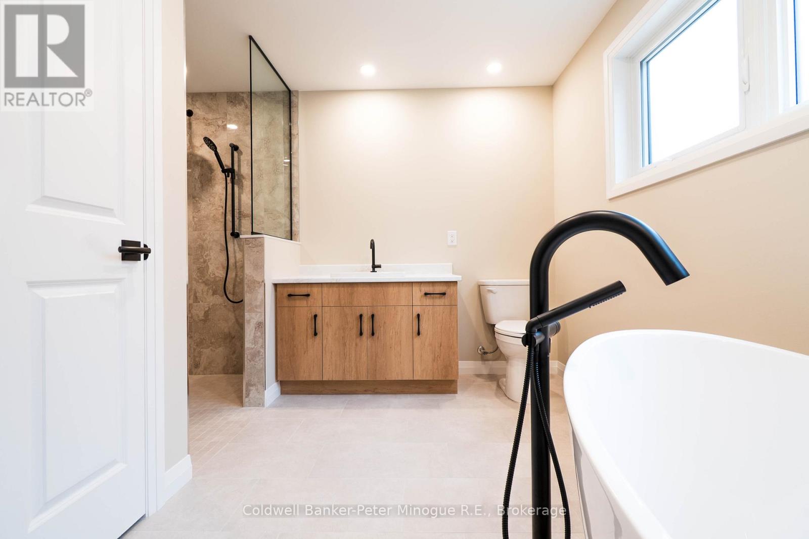 26 Masson Lane W, Callander, Ontario  P0H 1H0 - Photo 15 - X12698890