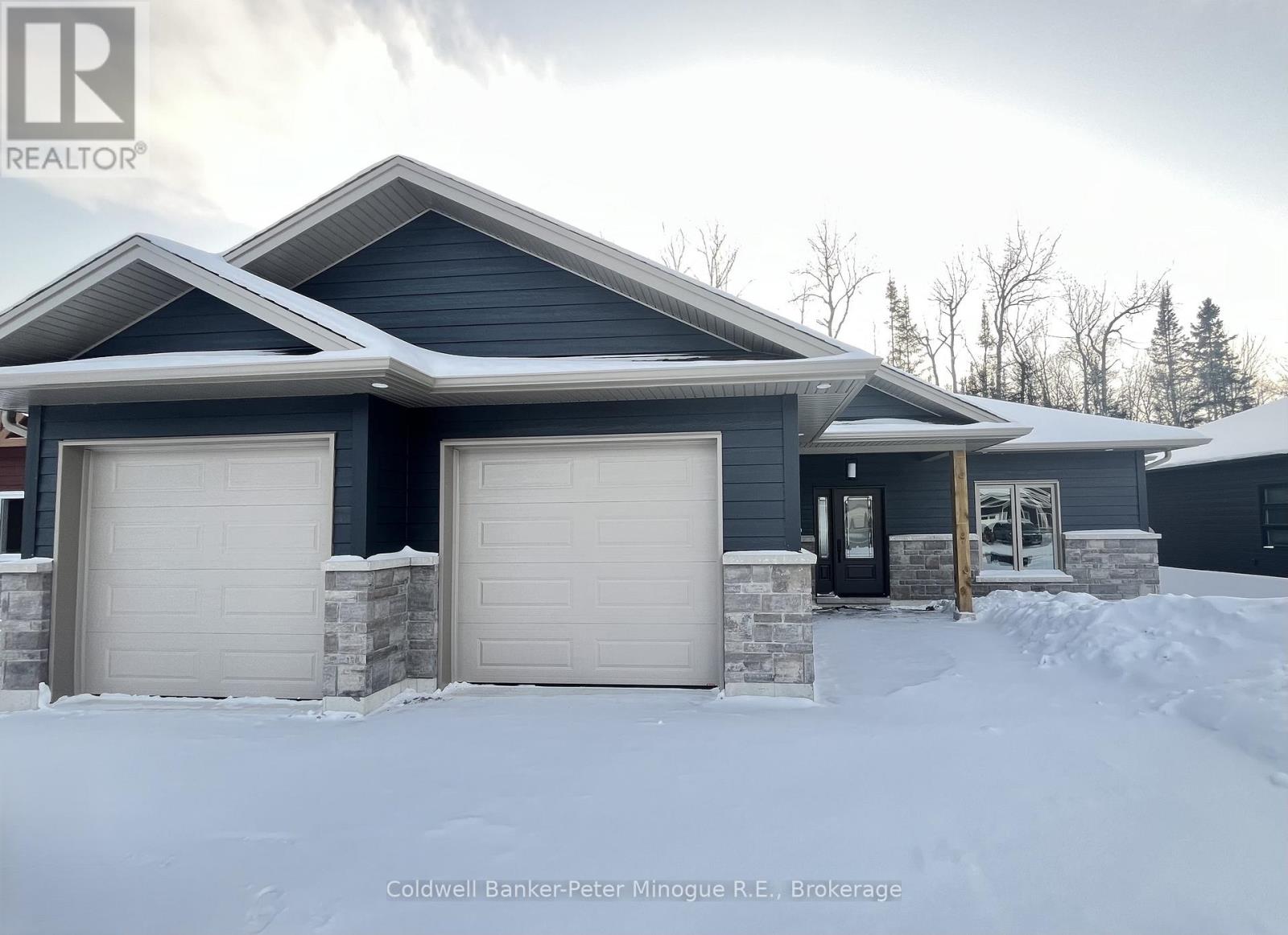 26 Masson Lane W, Callander, Ontario  P0H 1H0 - Photo 2 - X12698890