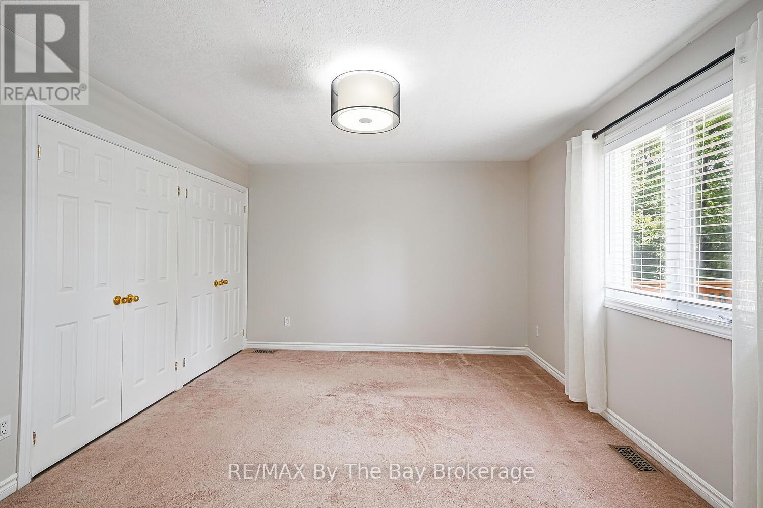 72 57th Street S, Wasaga Beach, Ontario L9Z 1W5 - Photo 25 - S12698862