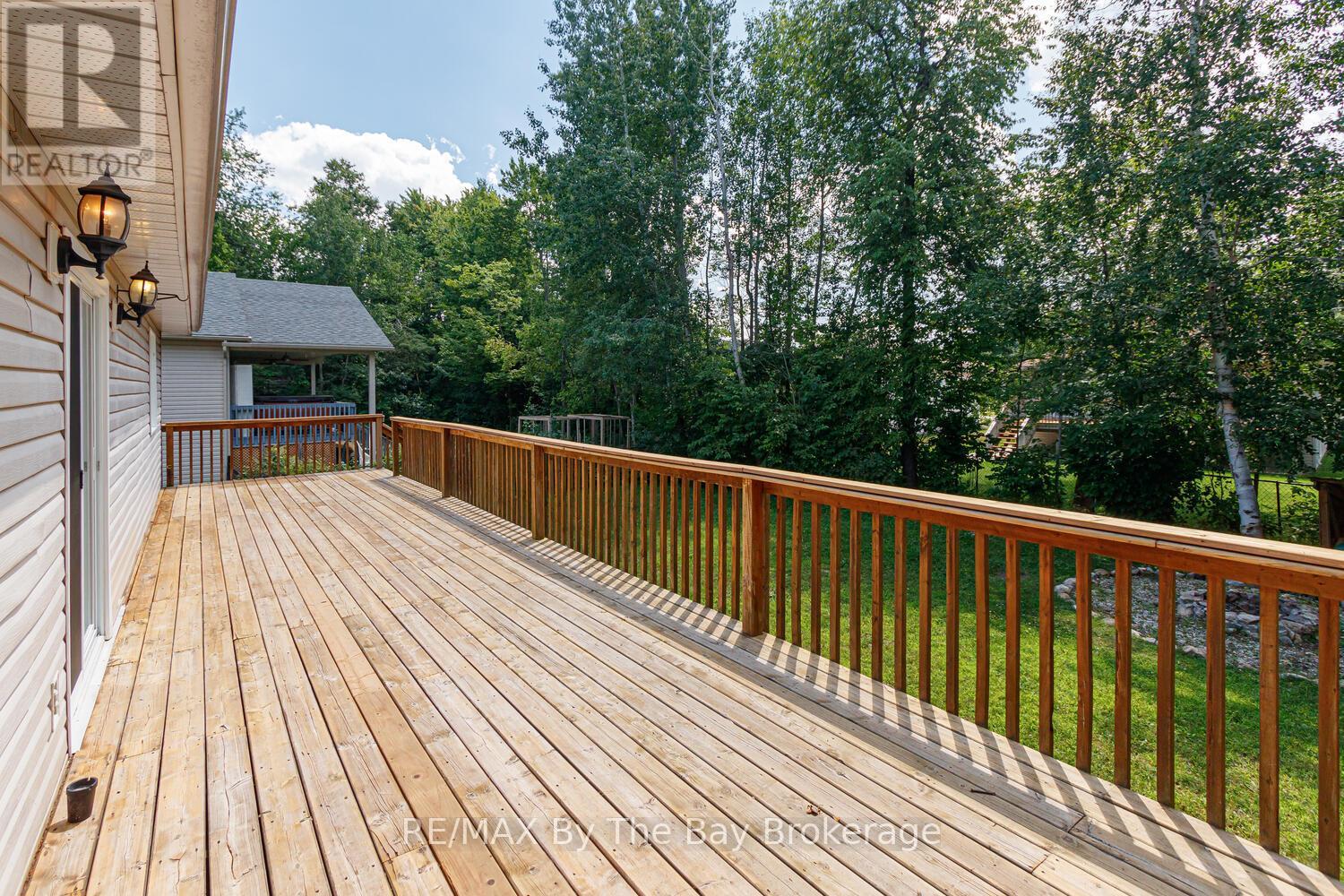 72 57th Street S, Wasaga Beach, Ontario L9Z 1W5 - Photo 44 - S12698862