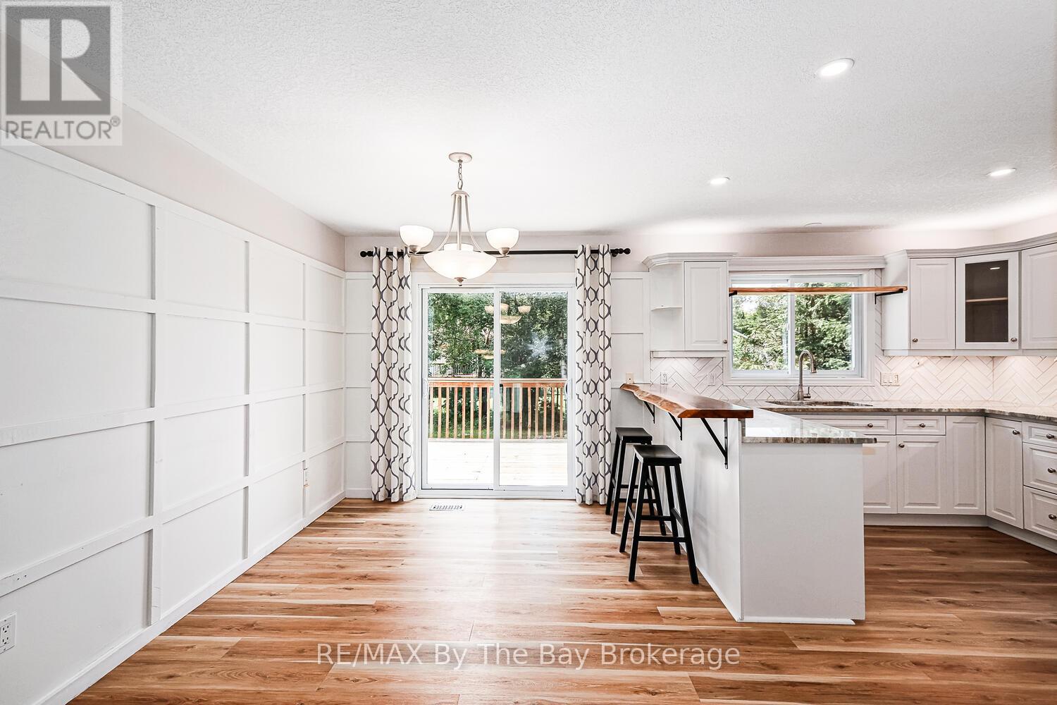 72 57th Street S, Wasaga Beach, Ontario L9Z 1W5 - Photo 7 - S12698862